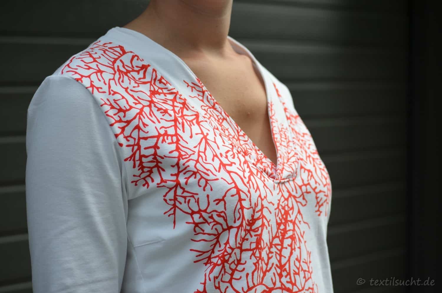 Meine neue Verano-Bluse aus Rote Koralle Baumwolljersey von Abenteuerstoffe - Bild 4