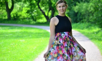 Kleid nähen: Schnittmuster Kleid Kelani im Sommerlook - Titelbild | textilsucht.de